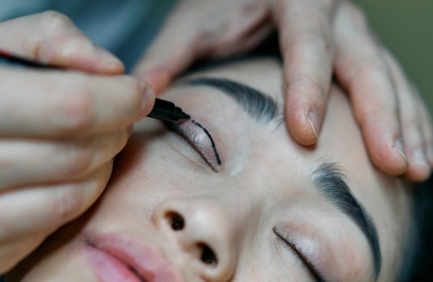 Eyelid https://caurishealthru.com/wp-content/uploads/2024/01/Eyelid.jpg